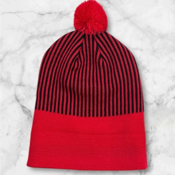 🆕Youth | Ottawa Senators NHL Hockey Beanie Hat - Picture 3 of 9